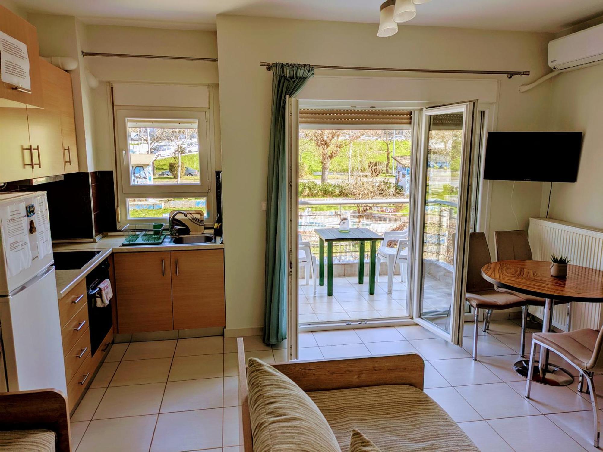 Apartment Elpidas 2 Private Parking